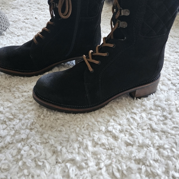 Seychelles Encounter Suede Boots - Picture 3 of 6